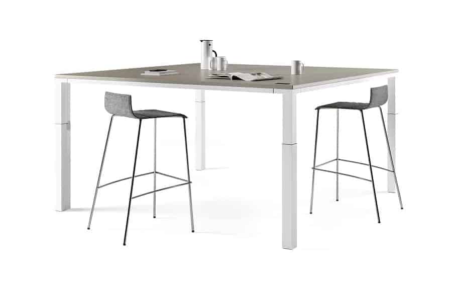 ASSMANN Plaza Height-Adjustable Boardroom Table