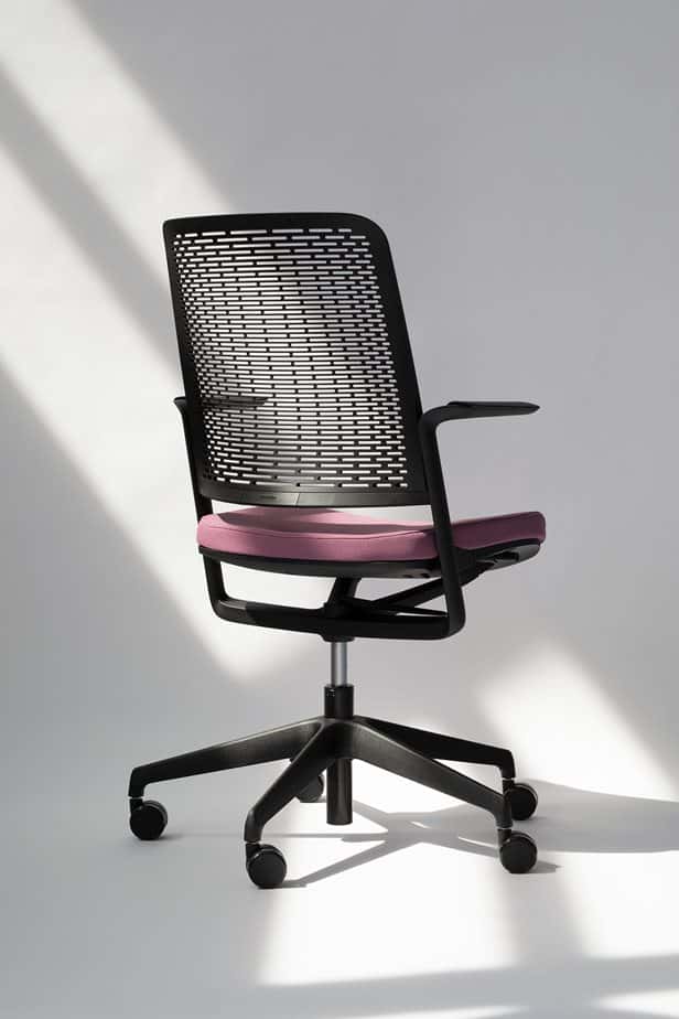 WithME task chair