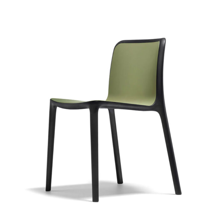 Bika Outdoor Poly Chair